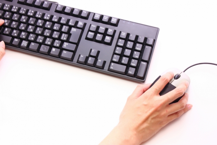 クリックで収益が発生するというメリット