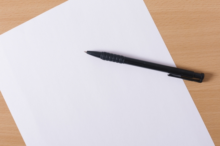 文章を書くのは難しい…