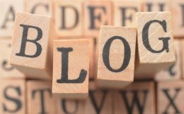 まずは無料ブログサービスから