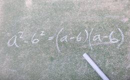 報酬額はある程度計算が出来る